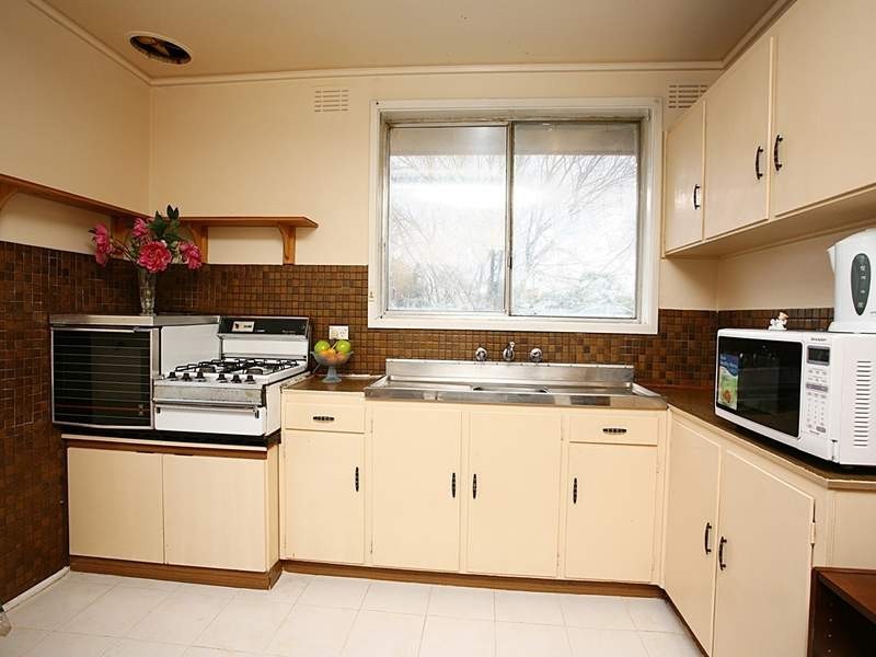 13 Wanda Street, Mulgrave VIC 3170