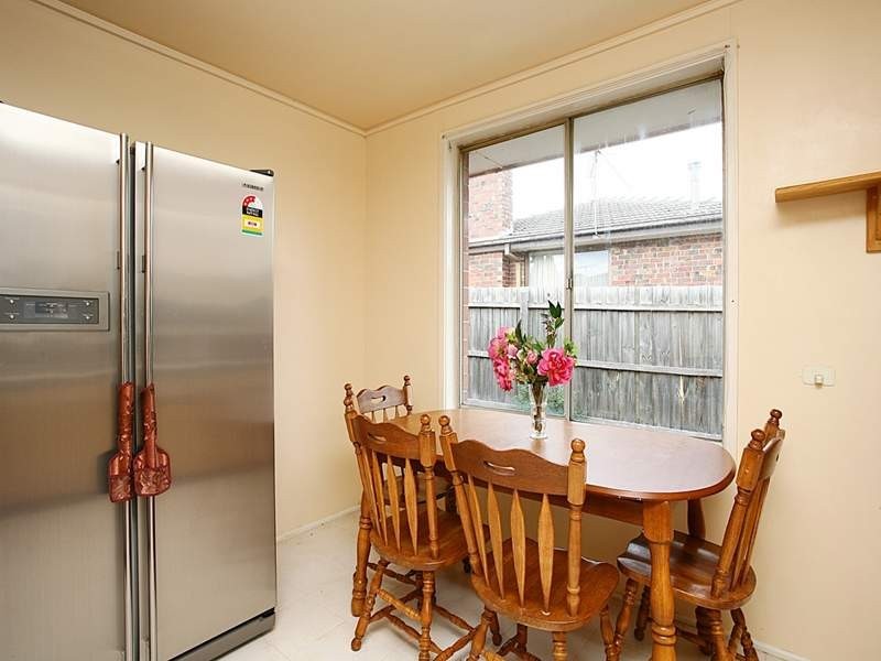 13 Wanda Street, Mulgrave VIC 3170