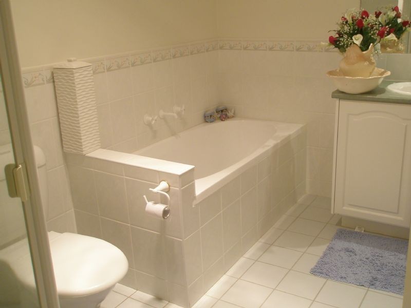 4/60 Avendon Boulevard, Glen Waverley VIC 3150