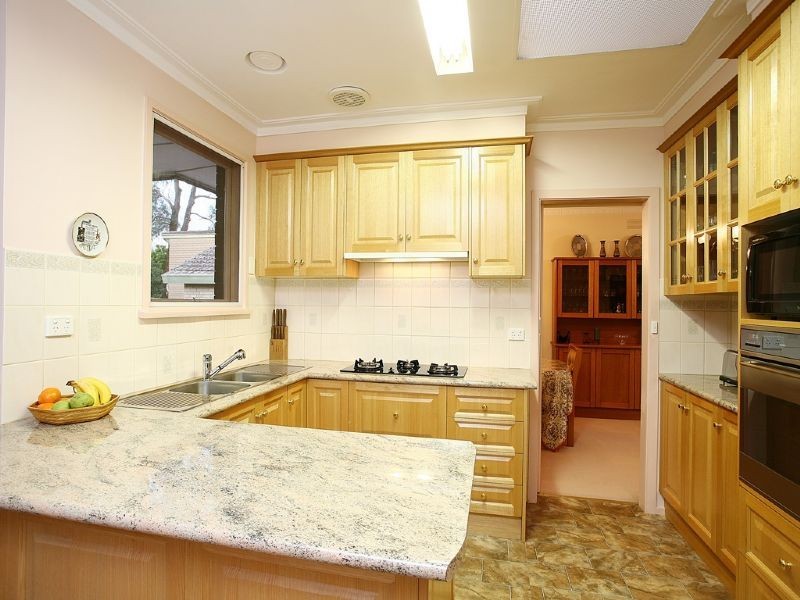 19 Chapel Street, Glen Waverley VIC 3150