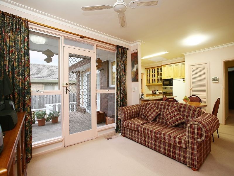 19 Chapel Street, Glen Waverley VIC 3150