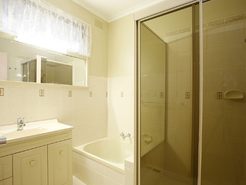 19 Chapel Street, Glen Waverley VIC 3150