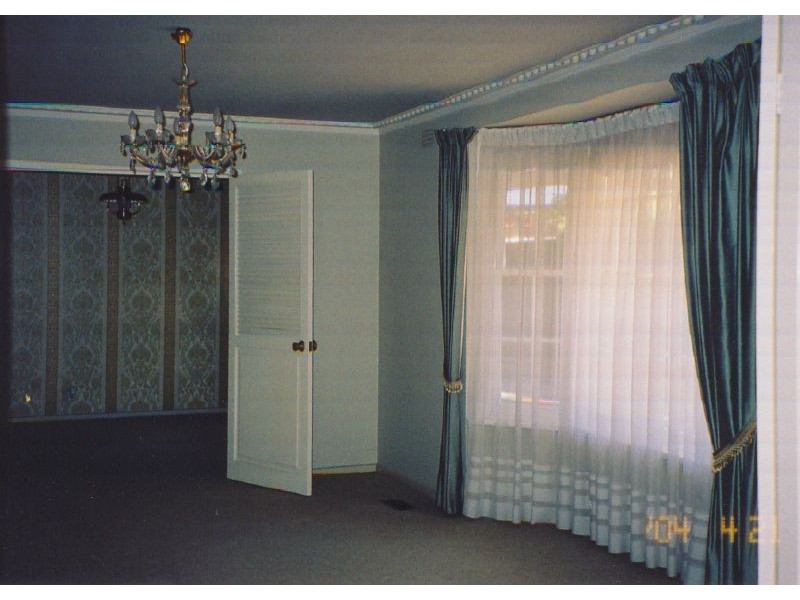 16 Leslie Grove, Ringwood North VIC 3134