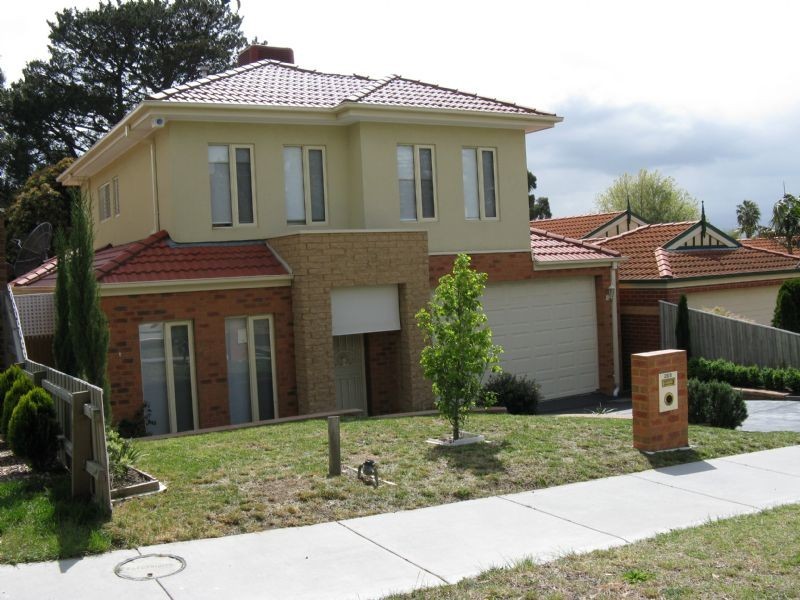 B/20 Angus Drive, Glen Waverley VIC 3150