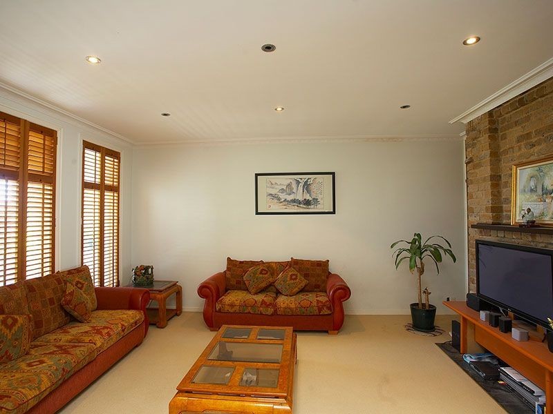 18 Ajax Drive, Wheelers Hill VIC 3150