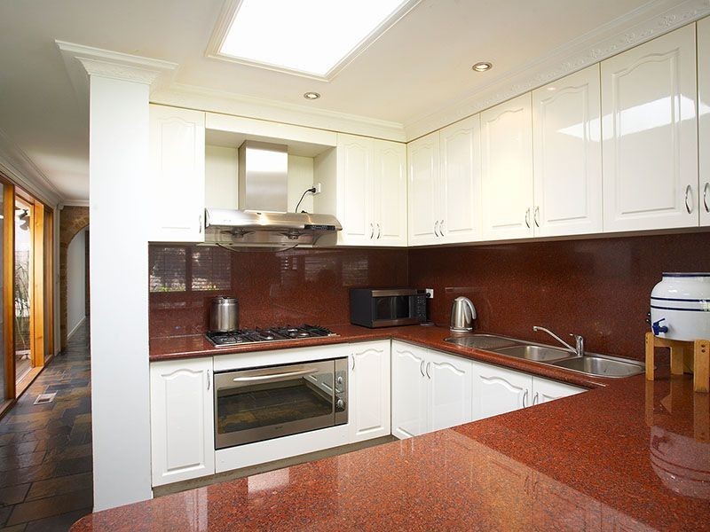 18 Ajax Drive, Wheelers Hill VIC 3150