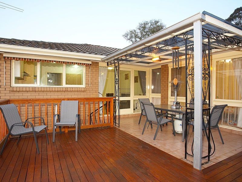 129 Brandon Park Drive, Wheelers Hill VIC 3150