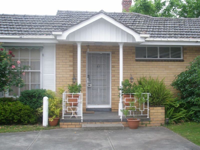 1/17 Belmore Road, Balwyn VIC 3103