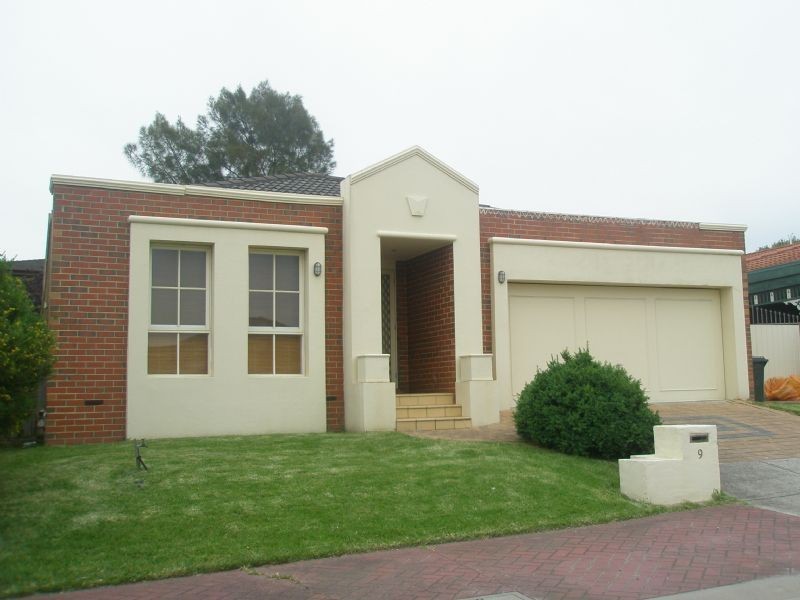 9 Kennard Place, Burwood East VIC 3151