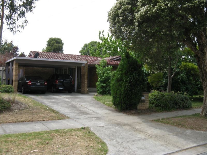 112 Capital Avenue, Glen Waverley VIC 3150