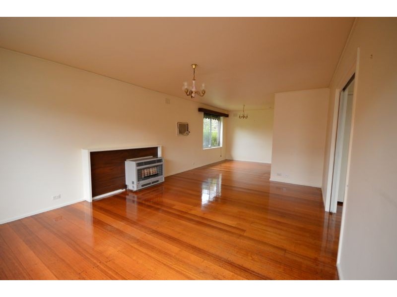 43 Albany Drive, Mulgrave VIC 3170