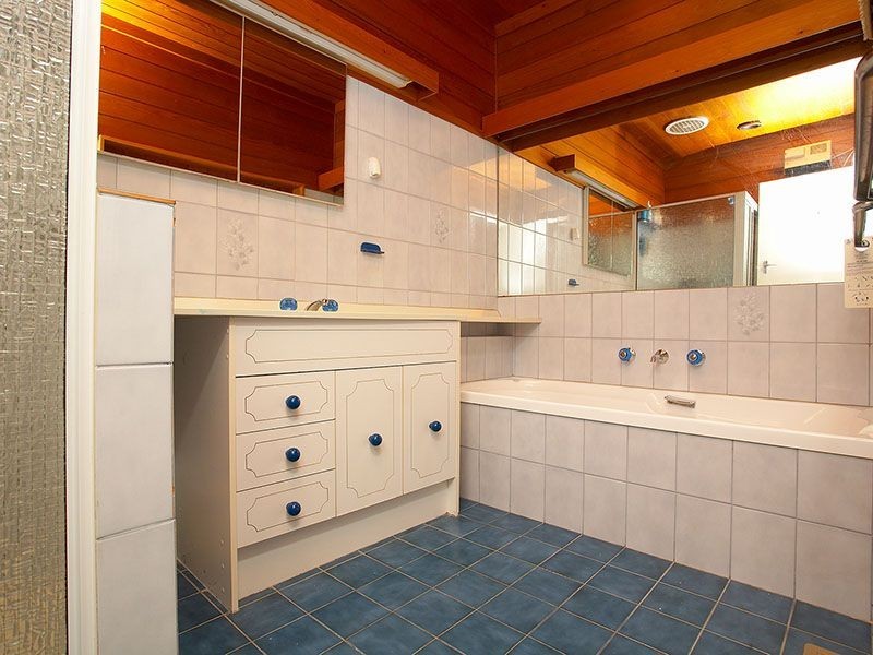 29 Kinnoull Grove, Glen Waverley VIC 3150