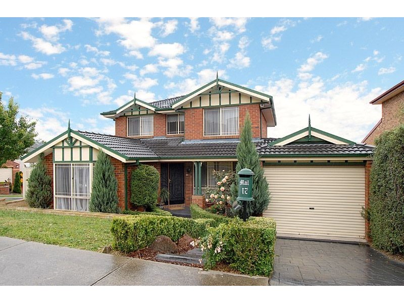 12 James West Street, Glen Waverley VIC 3150