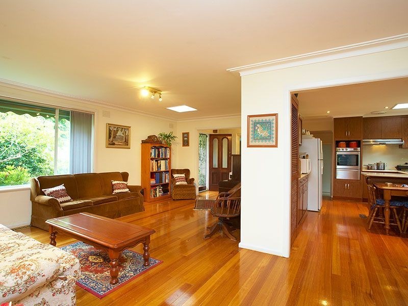711 Waverley Road, Glen Waverley VIC 3150