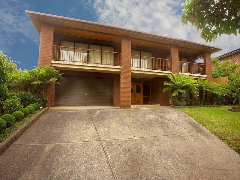 17 Coonawarra Drive, Vermont South VIC 3133