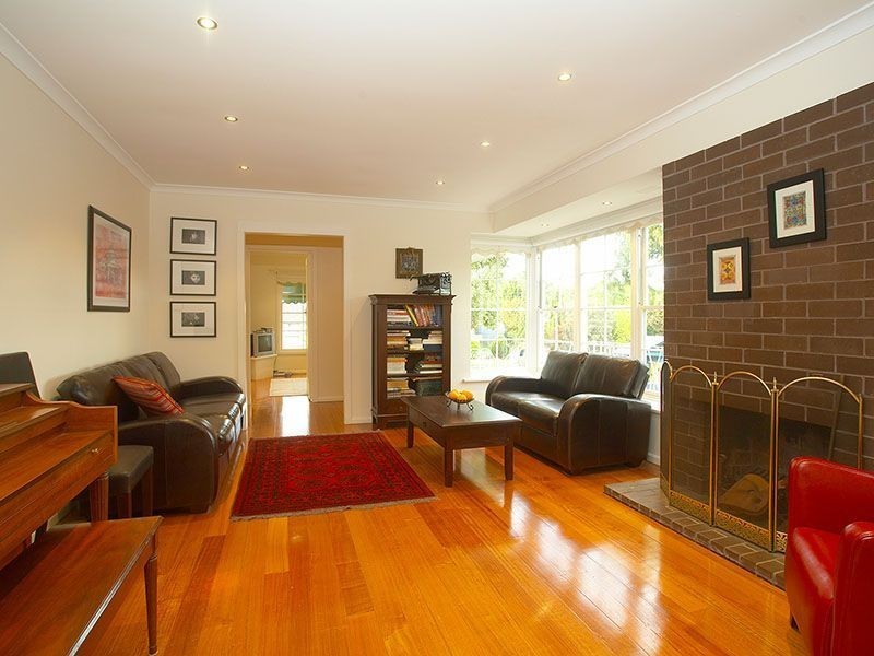 9 Churcher Street, Mount Waverley VIC 3149