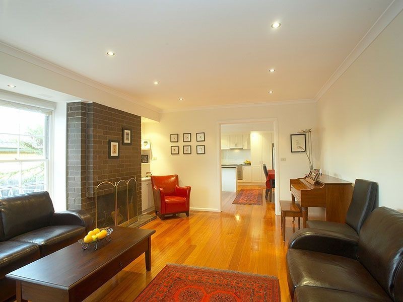 9 Churcher Street, Mount Waverley VIC 3149