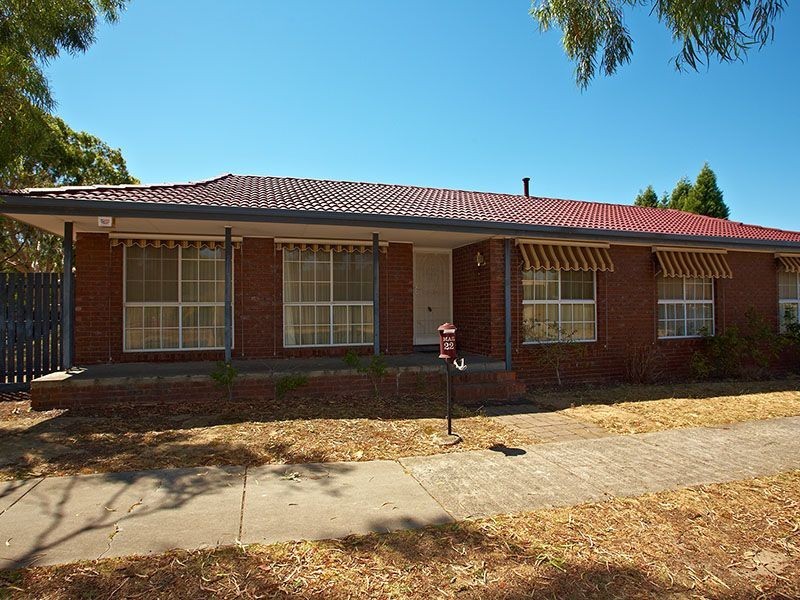 22 Amblecote Crescent, Mulgrave VIC 3170
