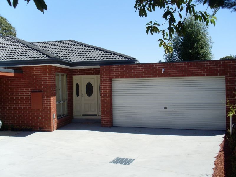 2/7 Kalonga Court, Glen Waverley VIC 3150