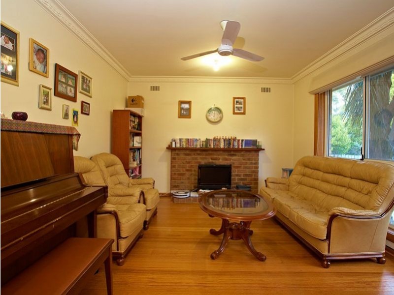 50 Lebanon Crescent, Mulgrave VIC 3170