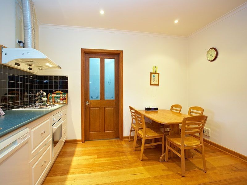 50 Lebanon Crescent, Mulgrave VIC 3170