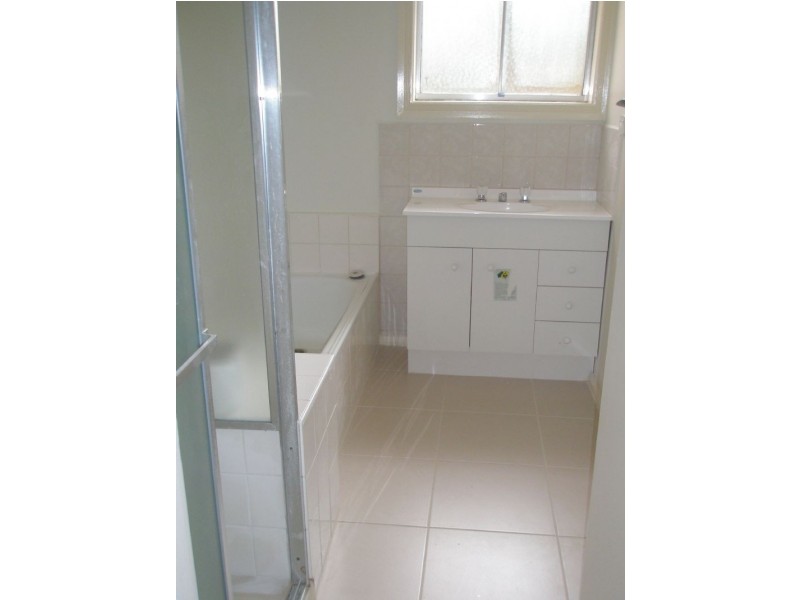 68 Watsons Road, Glen Waverley VIC 3150