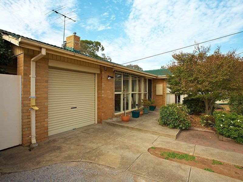4 Marina Court, Notting Hill VIC 3168
