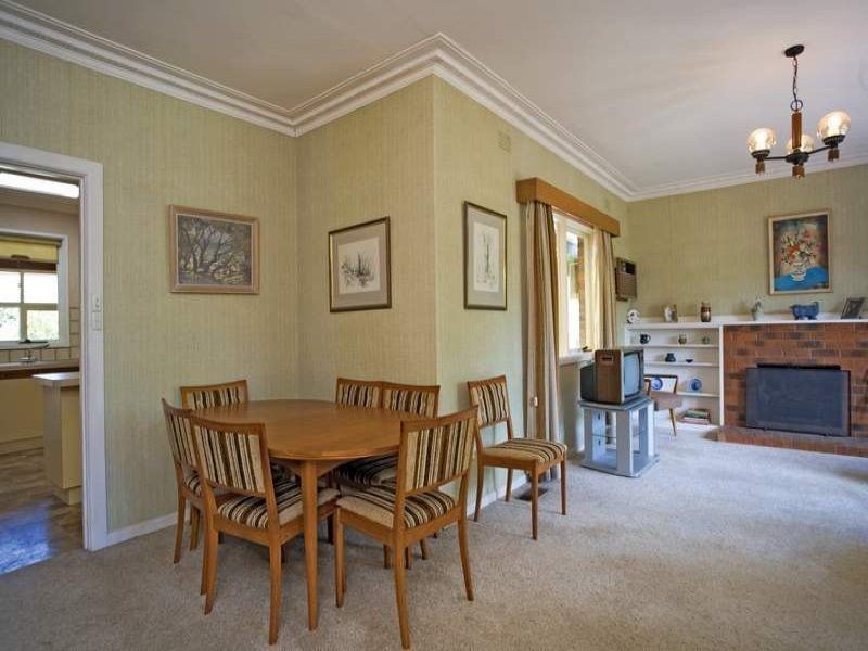 594 Waverley Road, Glen Waverley VIC 3150