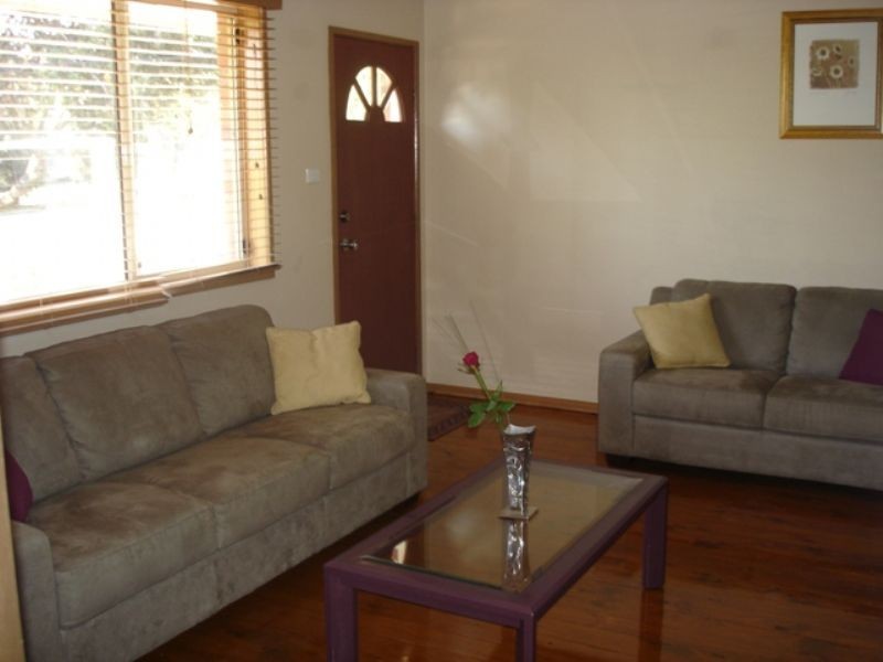 2a Husband Road, Forest Hill VIC 3131