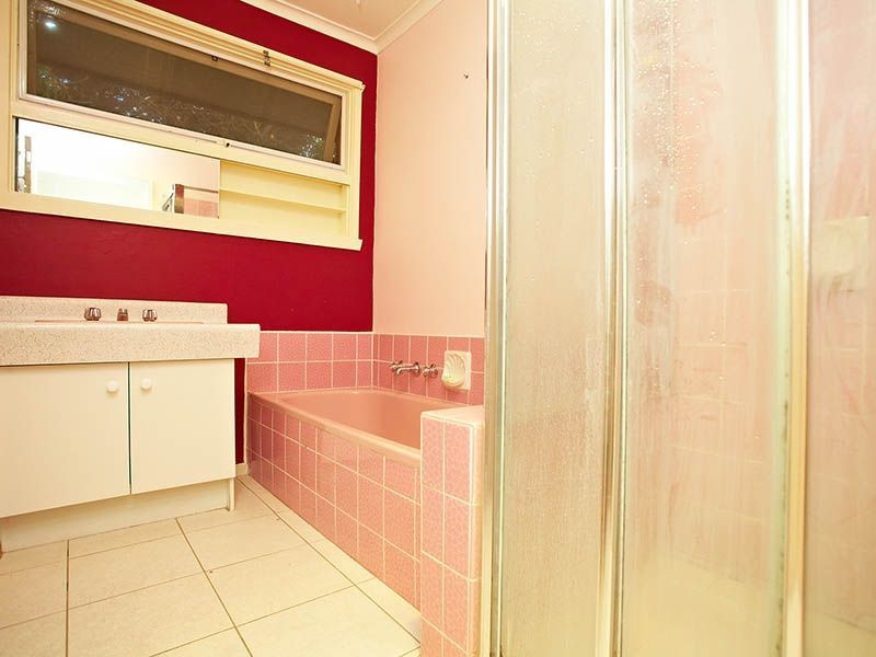 85 Avonhurst, Glen Waverley VIC 3150