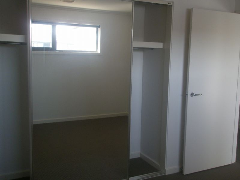 33 St James Park Drive, Mulgrave VIC 3170