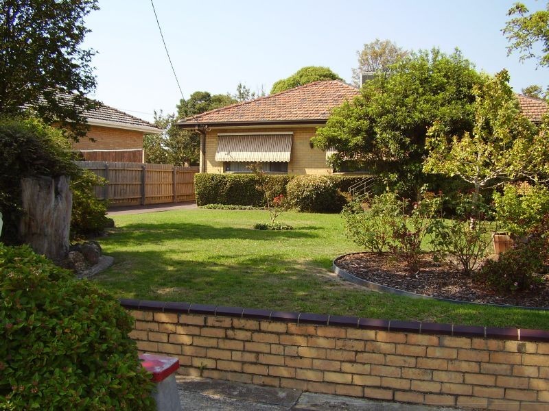 25 Botanic Drive, Glen Waverley VIC 3150