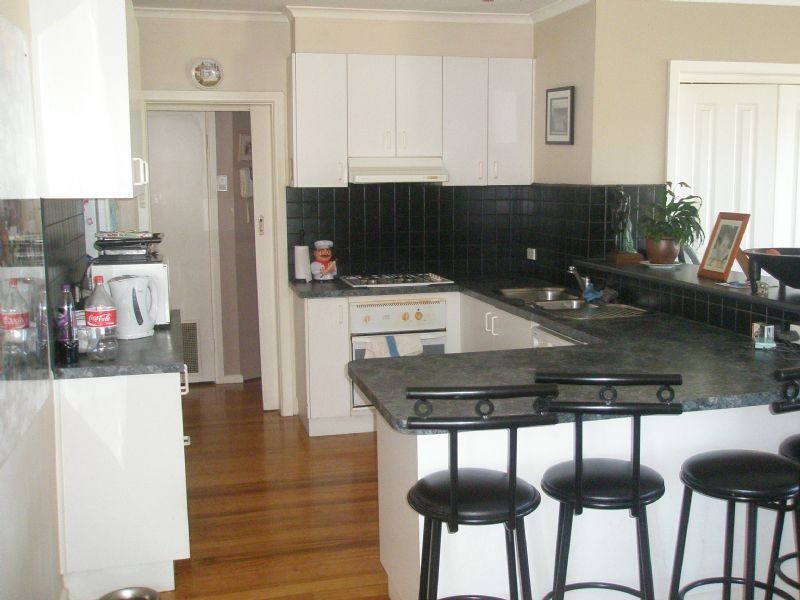 67 Mayfield Drive, Mount Waverley VIC 3149