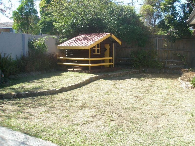 67 Mayfield Drive, Mount Waverley VIC 3149