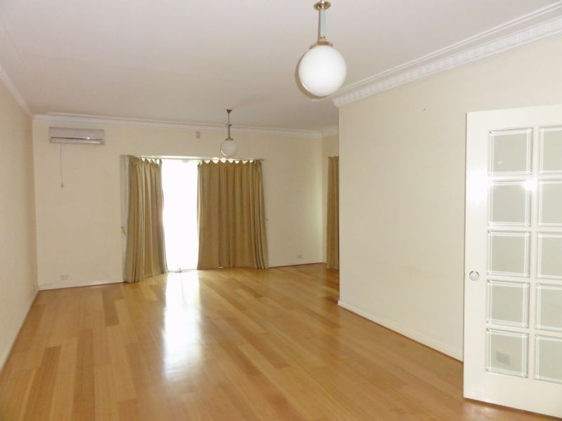 1/94 Blackburn Road, Mount Waverley VIC 3149