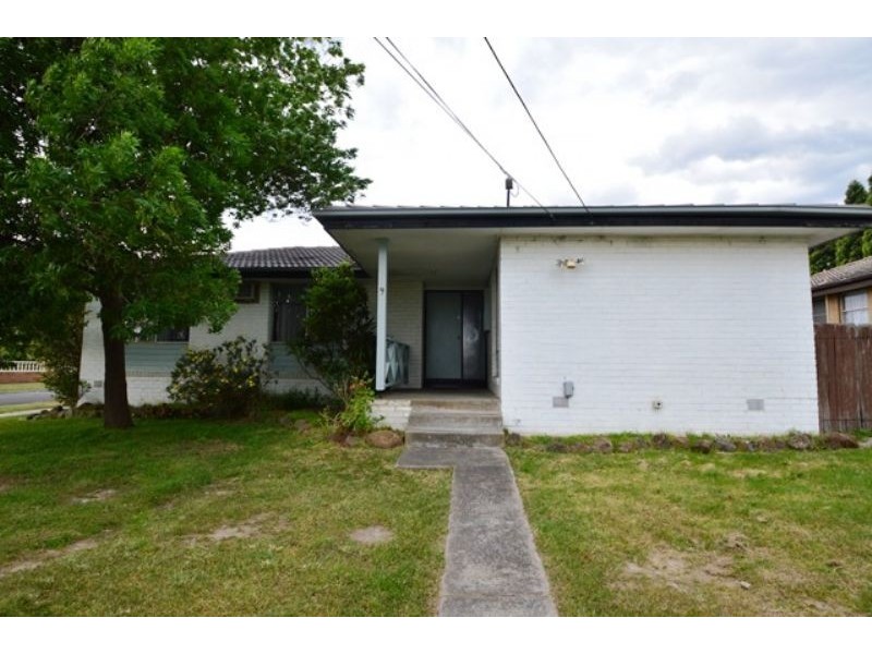 9 Bunarong Court, Dandenong North VIC 3175
