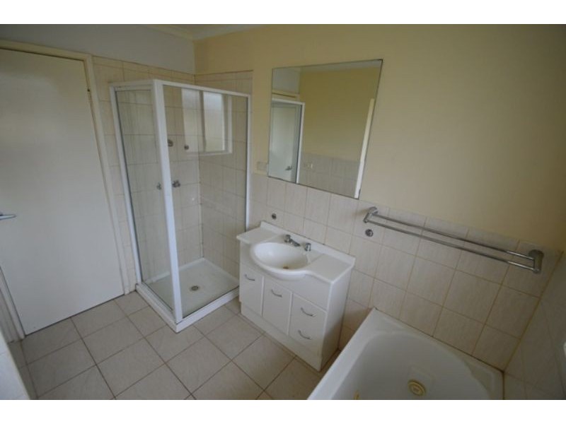 9 Bunarong Court, Dandenong North VIC 3175