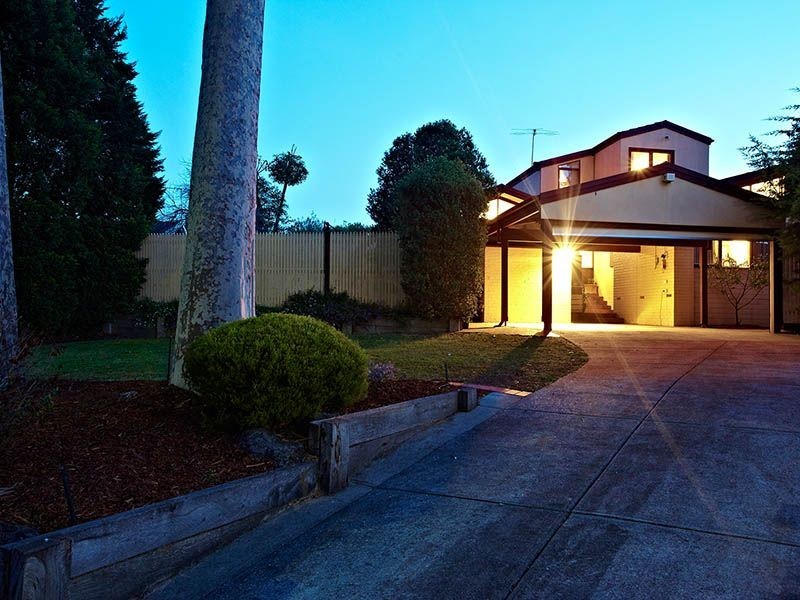 6 Glentower Drive, Glen Waverley VIC 3150