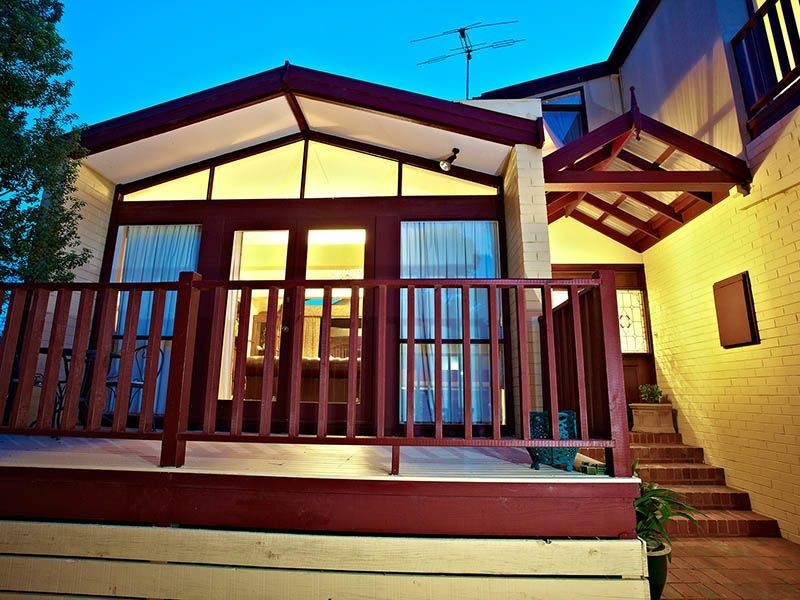 6 Glentower Drive, Glen Waverley VIC 3150