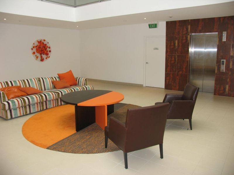 17/213 Normanby, Notting Hill VIC 3168