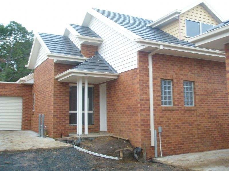 3/3 Saniky Street, Notting Hill VIC 3168