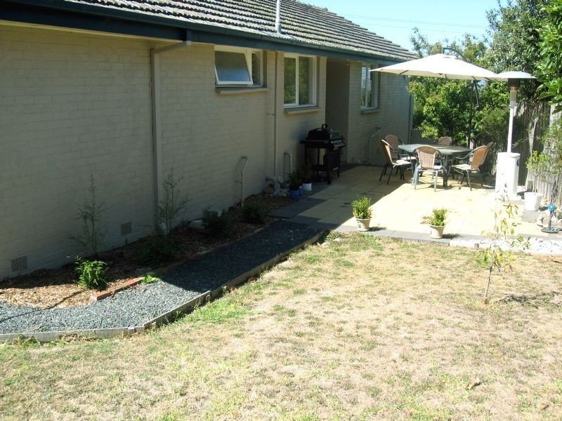 285 Gallaghers Road, Glen Waverley VIC 3150