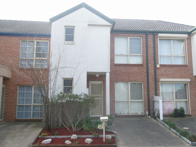 48 Kierens Way, Chadstone VIC 3148