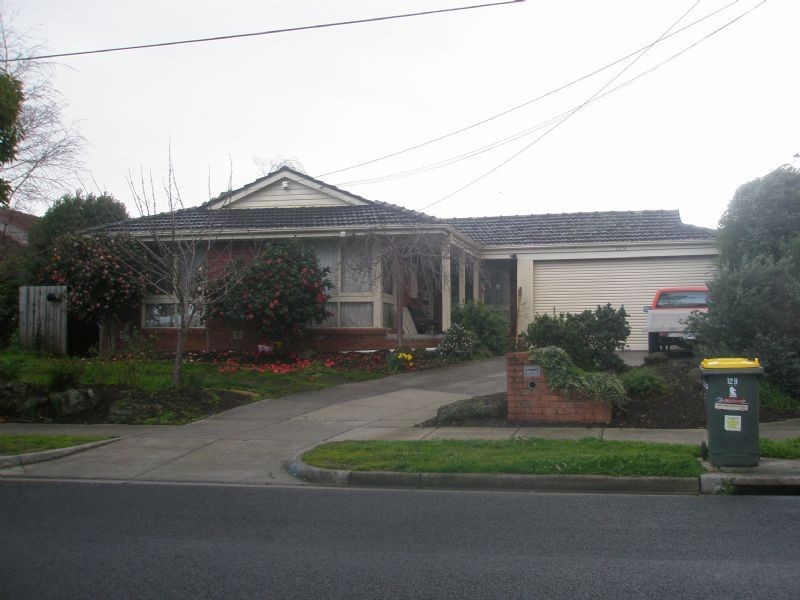 129 Weeden Drive, Vermont South VIC 3133