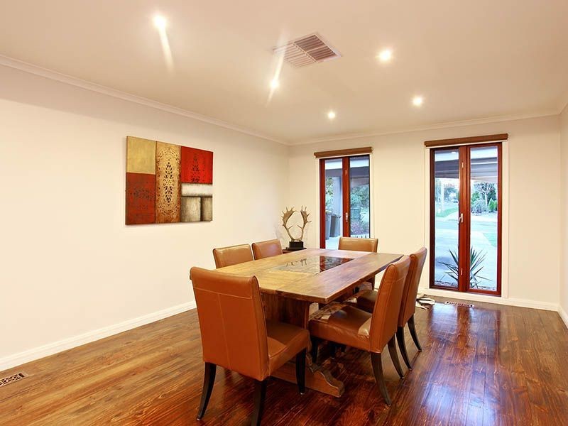 14 Rutherglen Road, Vermont South VIC 3133