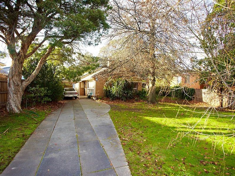 22 Shirley Avenue, Glen Waverley VIC 3150