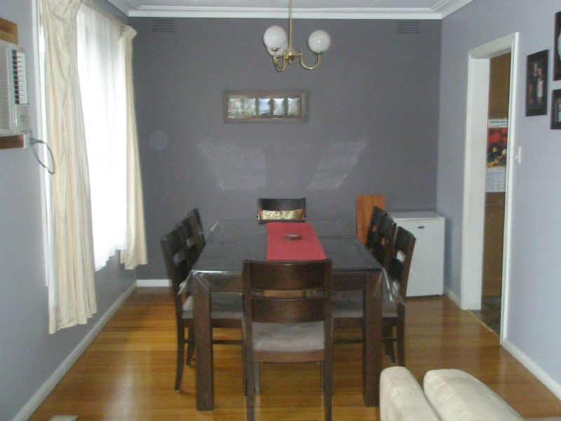 66 Watsons Road, Glen Waverley VIC 3150