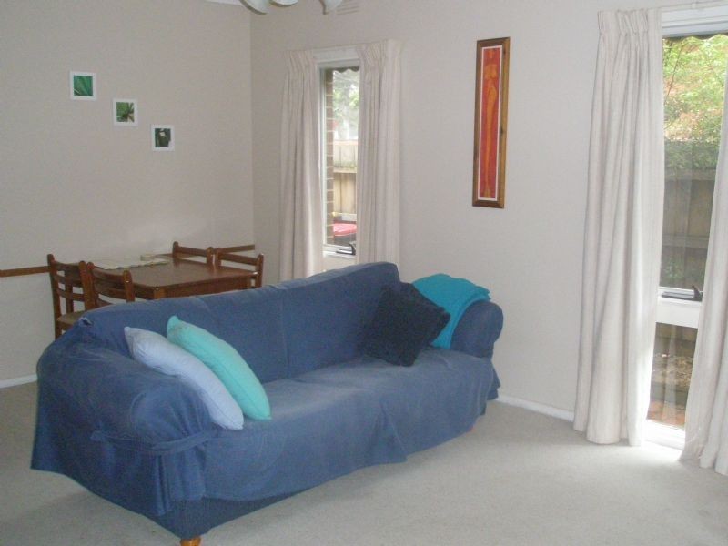 66 Watsons Road, Glen Waverley VIC 3150