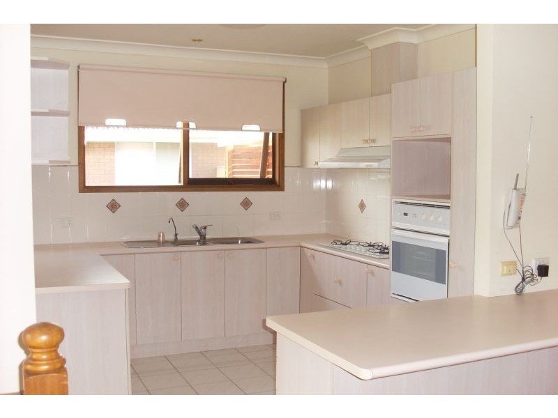 14 Guinevere Parade, Glen Waverley VIC 3150