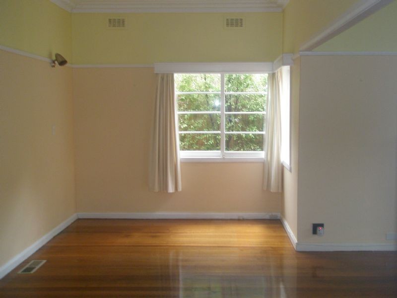 6 The Boulevard, Glen Waverley VIC 3150